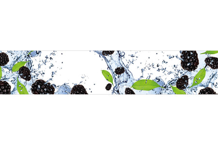Küchenrückwand Brombeeren im Wasser