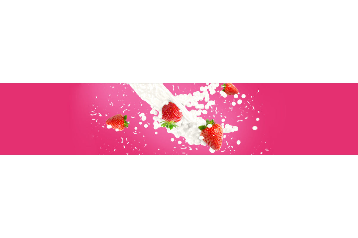 Küchenrückwand Erdbeeren & Milch