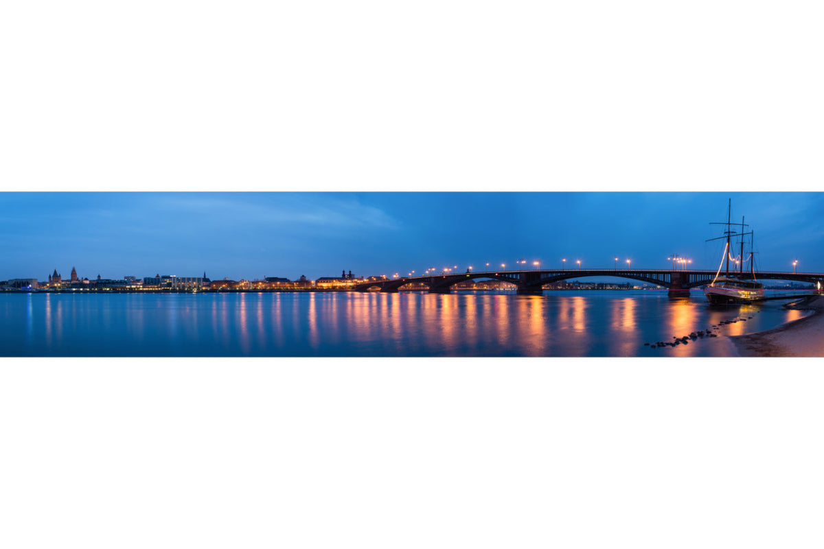 Küchenrückwand Brücke über dem Fluss