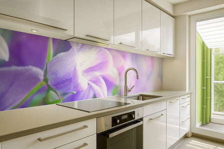 Küchenrückwand Frühlingsblüten Lila