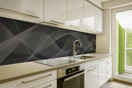 Küchenrückwand mit grauen Linien