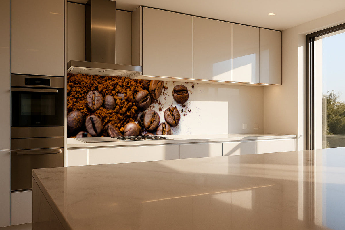 Küchenrückwand Kaffeebohnen und Pulver