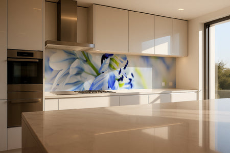 Küchenrückwand mit Blütenmotiv