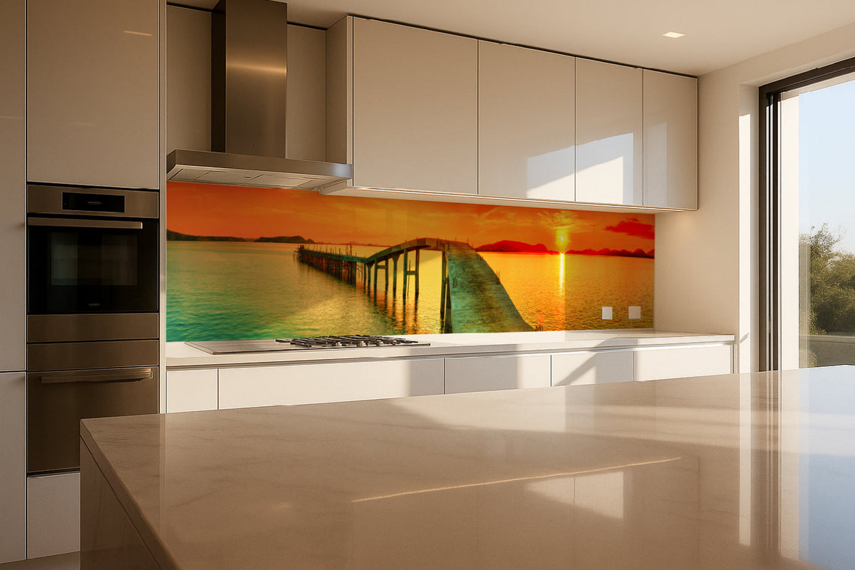 Küchenrückwand Sonnenuntergang am Steg