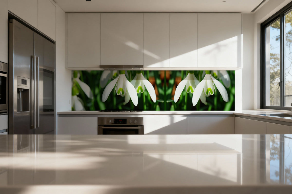 Küchenrückwand Schneeglöckchen