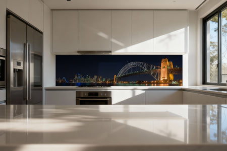 Küchenrückwand Beleuchtete Brücke bei Nacht