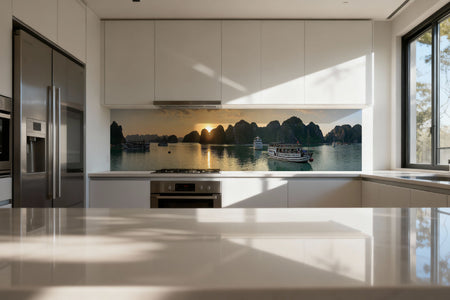 Küchenrückwand Panorama mit Booten und Felsen