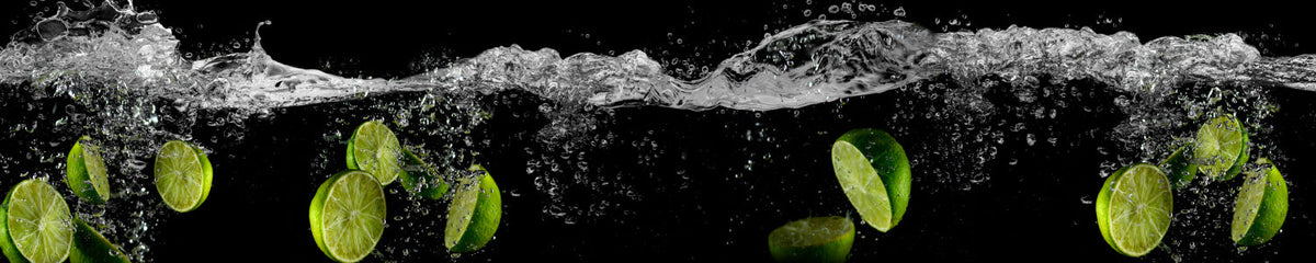 Küchenrückwand Limetten im Wasser