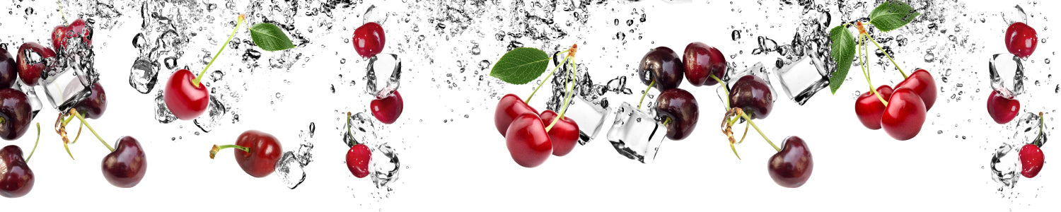 Küchenrückwand Kirschen mit Eiswasser