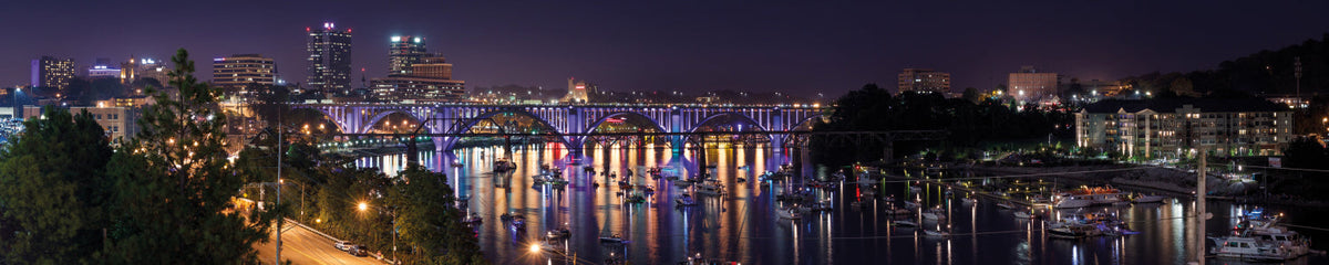 Küchenrückwand Skyline am Flussufer