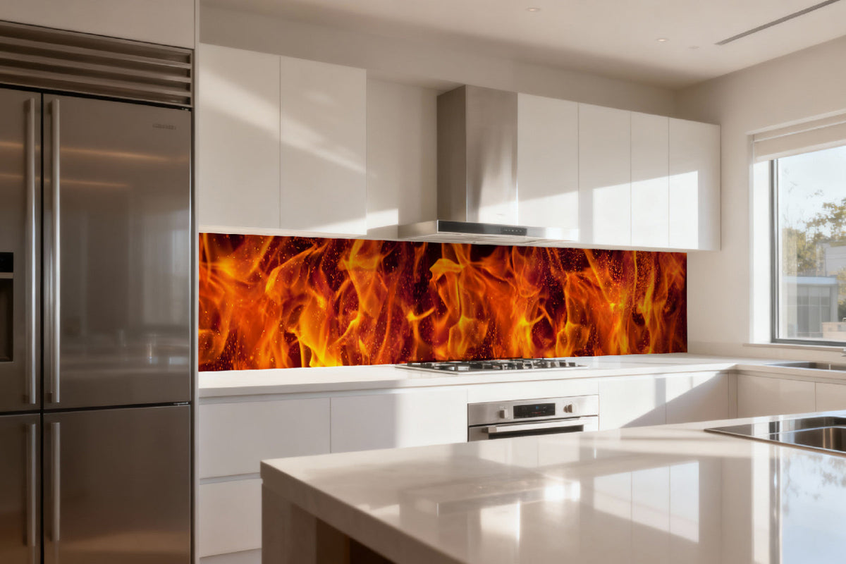 Küchenrückwand mit Feueroptik