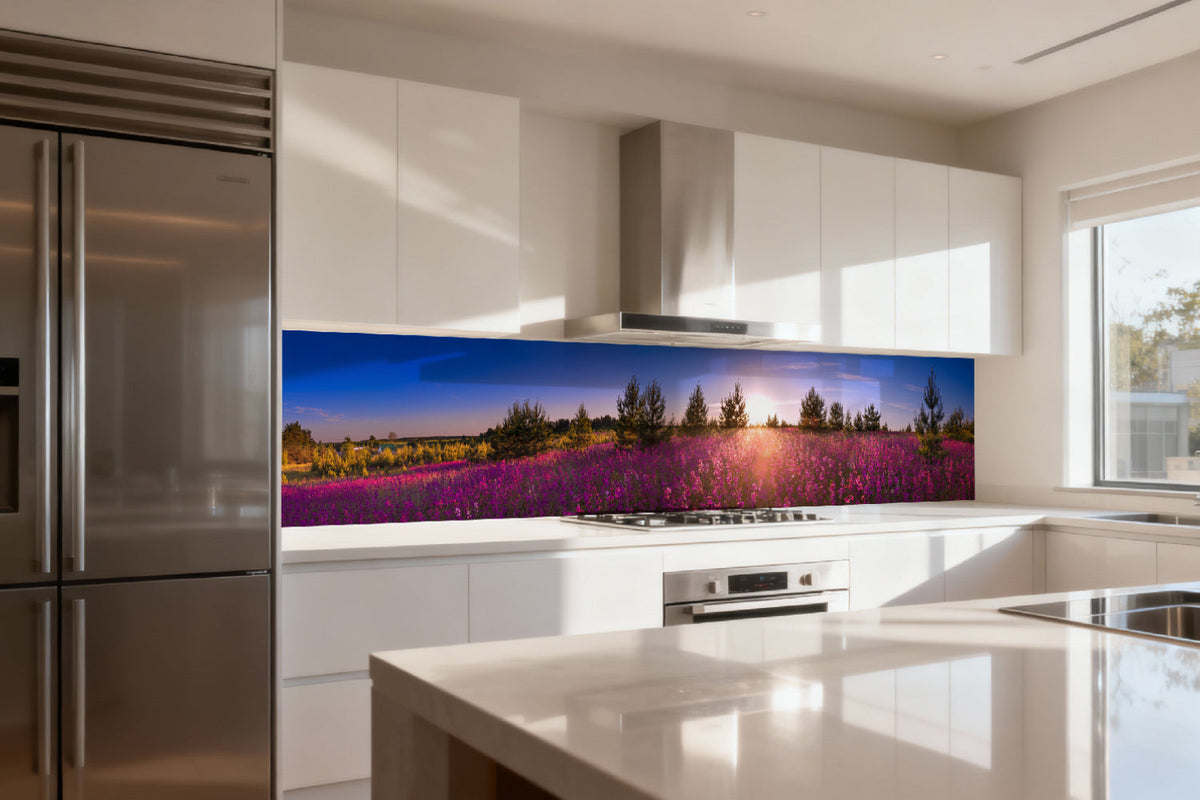 Küchenrückwand Blumenwiese im Sonnenuntergang