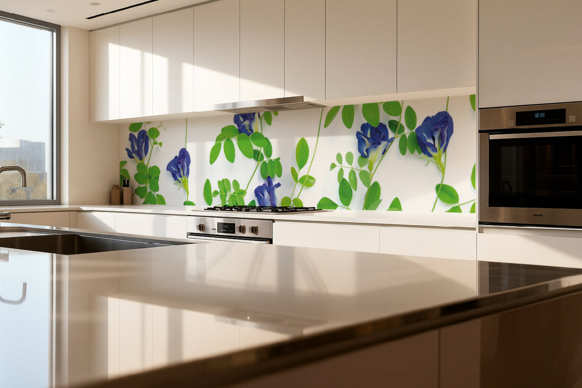 Design Küchenrückwand mit Blütenmotiv