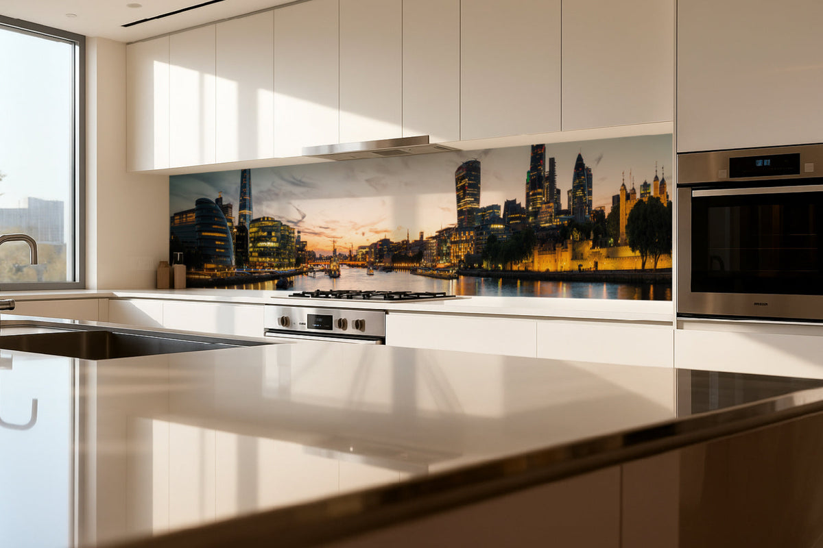 Küchenrückwand Skyline bei Sonnenuntergang