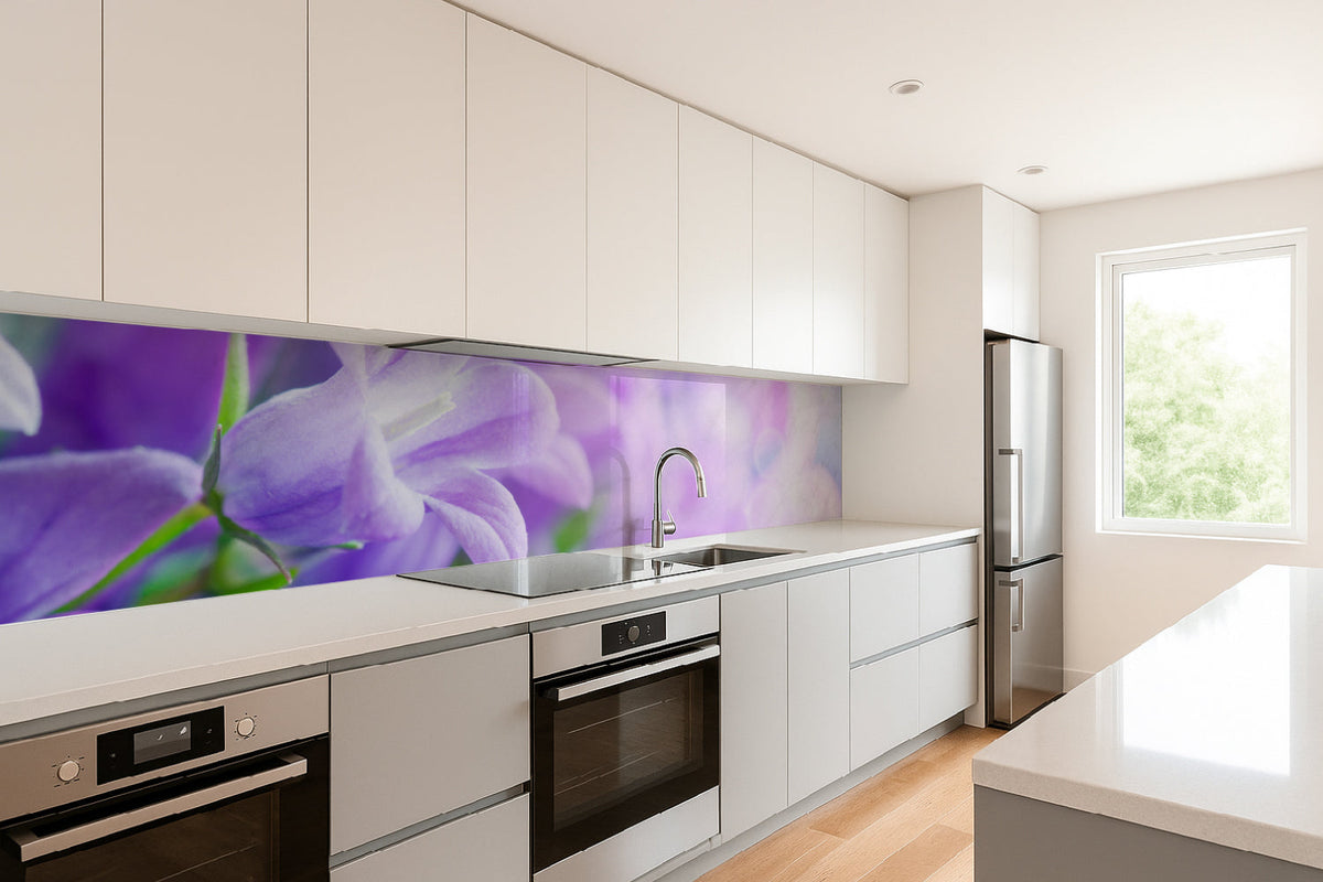 Küchenrückwand Frühlingsblüten Lila