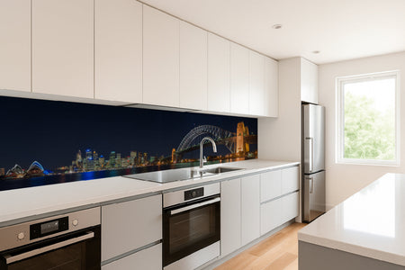 Küchenrückwand Beleuchtete Brücke bei Nacht