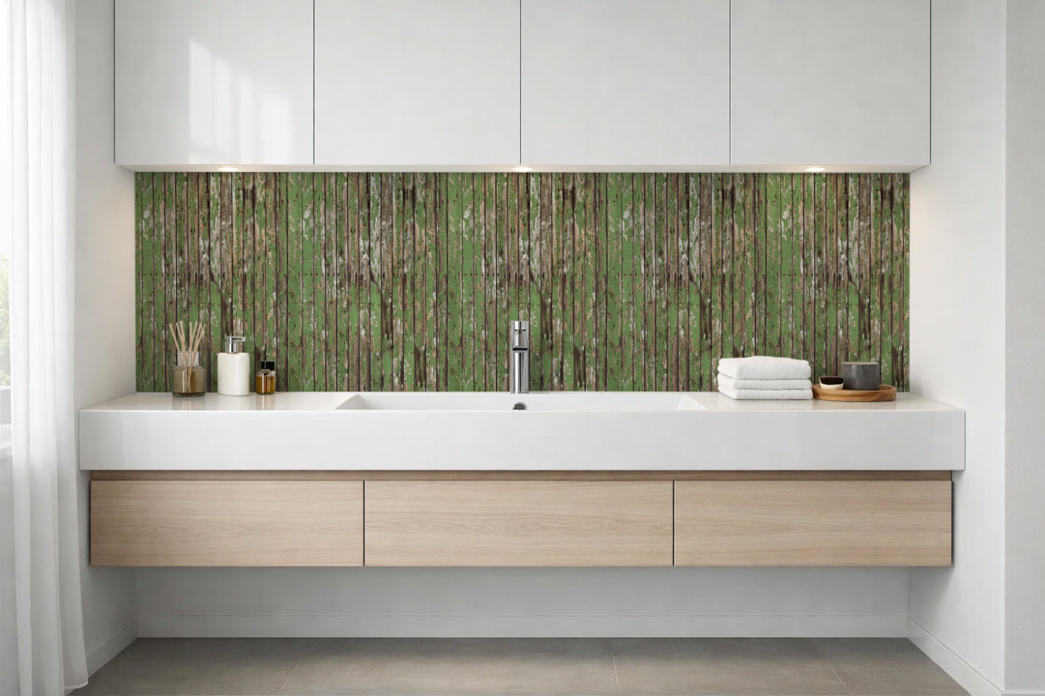 Waschbeckenrückwand Holzoptik