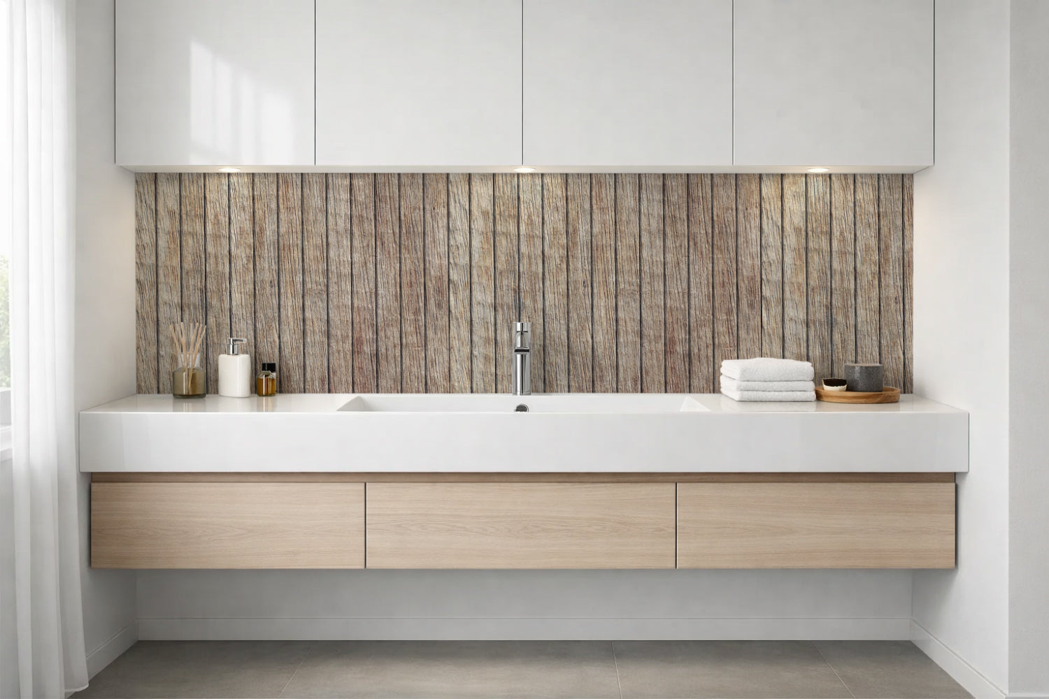 Waschbeckenrückwand Holzoptik